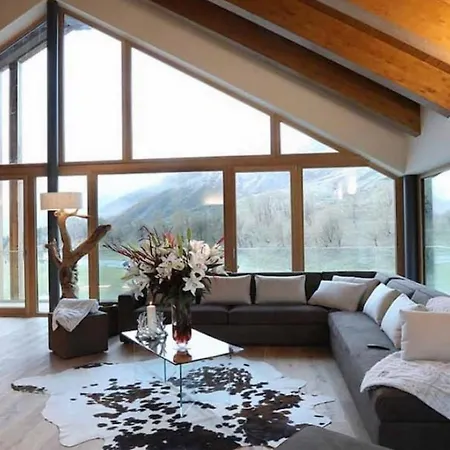 Cozy Mountain With View Villa *